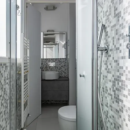 - Bright Near The Beach! Viareggio