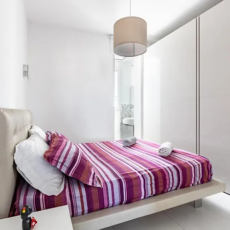 - Bright Near The Beach! Apartment *